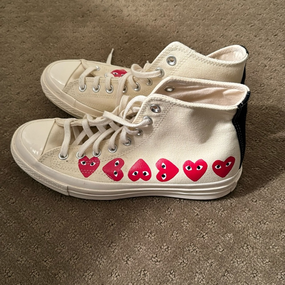 Comme de garçons converse
